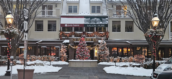 Mediterra Restaurant & Taverna