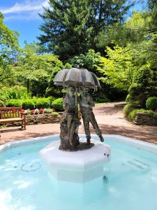 Sayen House and Gardens