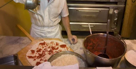 De Lorenzo’s Tomato Pies