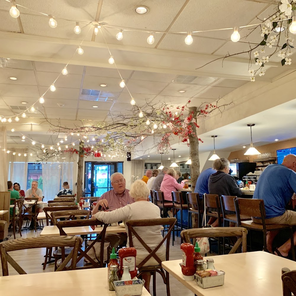 Cafe 72